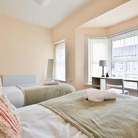 Stayright 3-Bed Home Near Central Cardiff- Sleeps 6, Twin Or King Beds Exterior photo