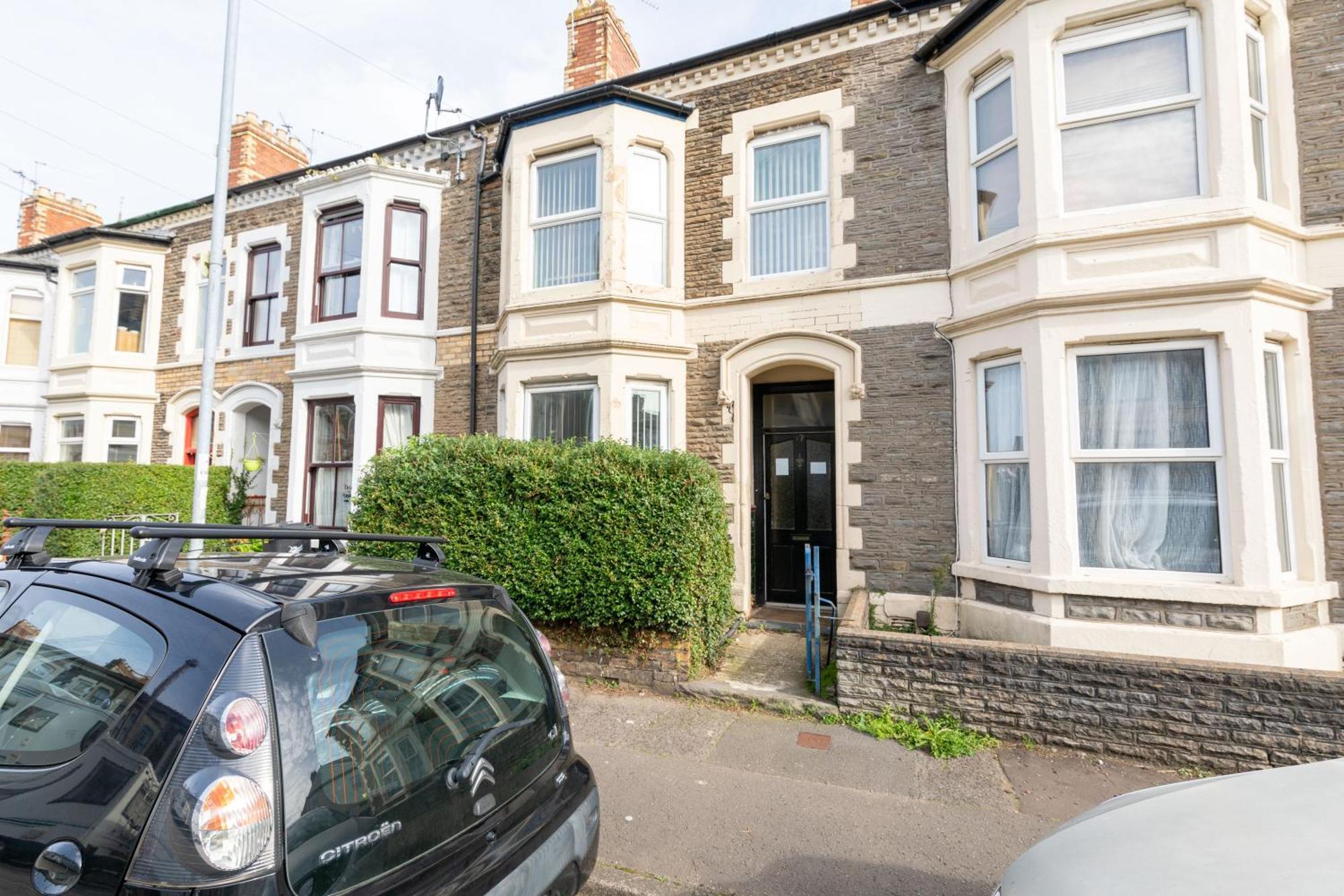 Stayright 3-bed Near Cardiff- Sleeps 6, Twin Or King Beds *